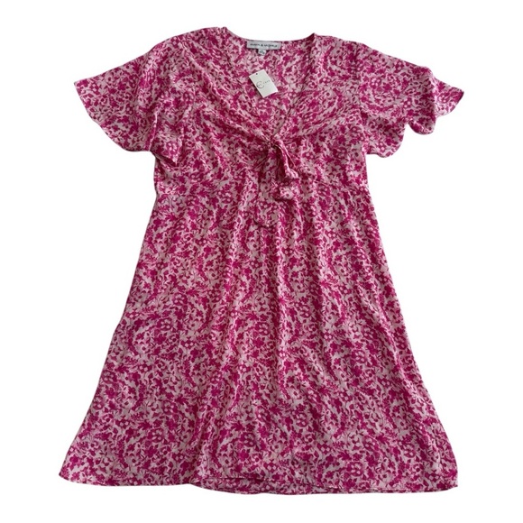 Emma & Michele Dresses & Skirts - Pink Floral A-line Dress with Tie in front and flutter sleeve